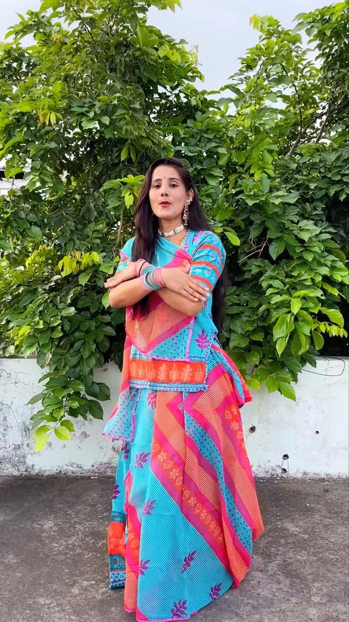 Post 3 by 𝐏𝐫𝐞𝐫𝐧𝐚 on Instagram (video)