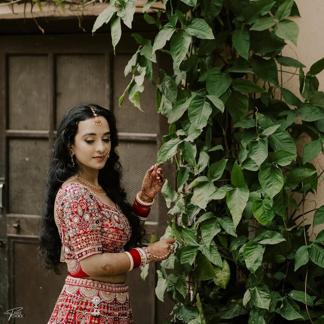 Post 10 by FIRST CHOICE / INDIA WEDDING PHOTOGRAPHER on Instagram (carousel)