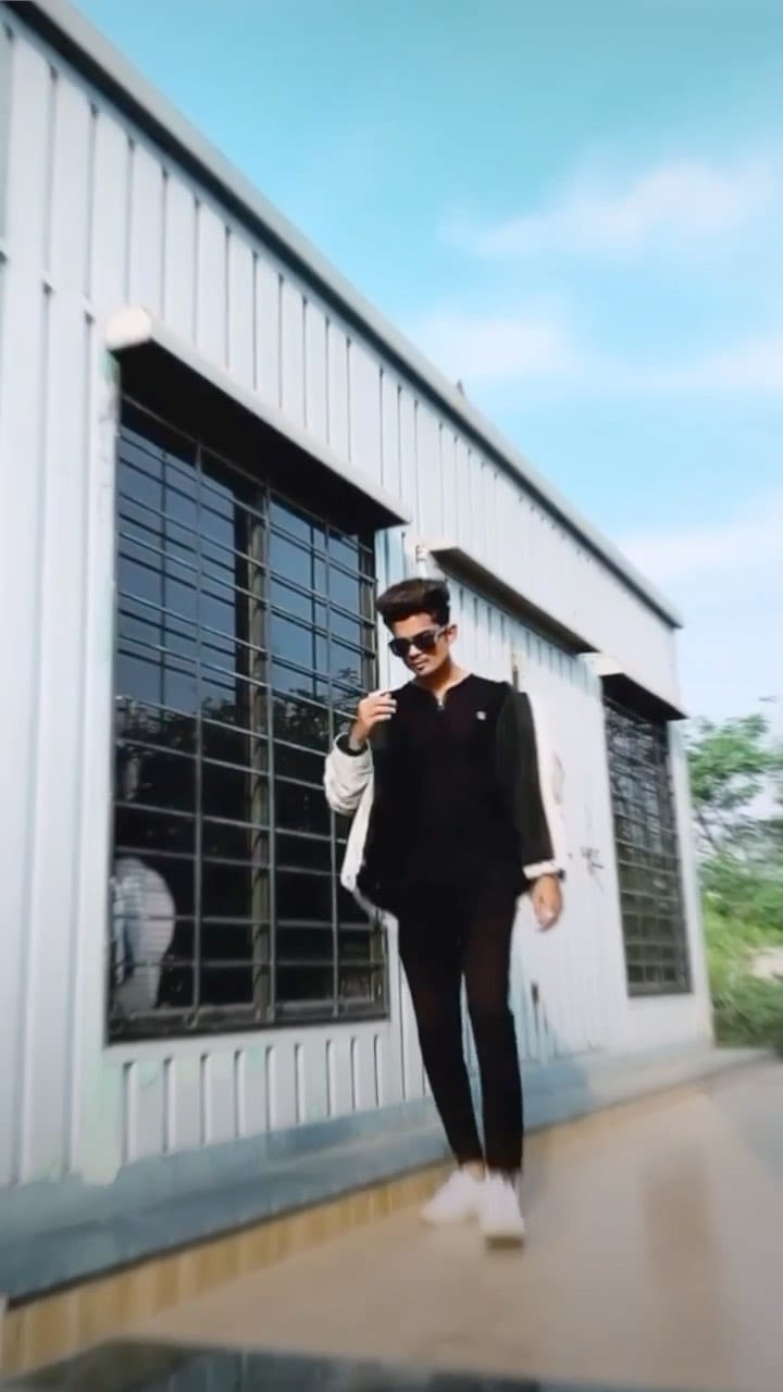 Post 6 by Mr. H@RdIk kher on Instagram (video)