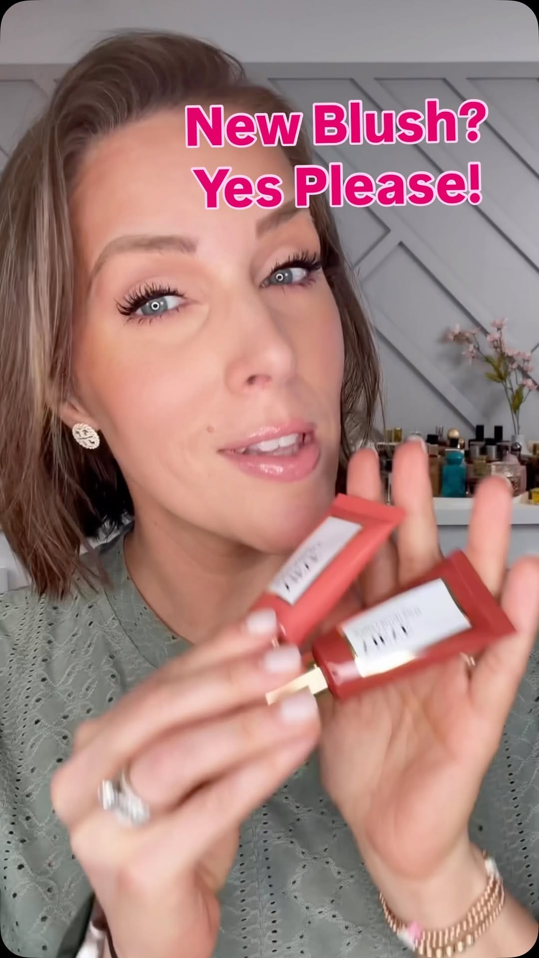 Post 1 by Mandy Davis on Instagram (video)