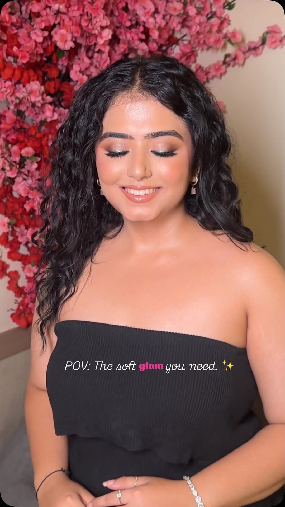 Post 4 by Makeup Artist - Chanda Nagdev on Instagram (video)