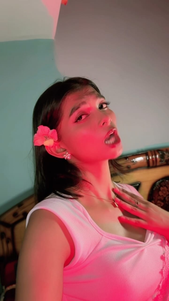 Post 6 by 𝗞𝗛𝗨𝗦𝗛𝗜♡🌊 on Instagram (video)