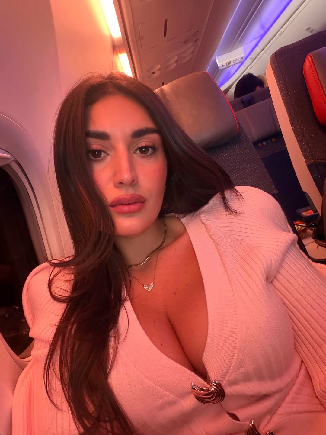 Post 7 by 𝐅𝐄𝐃𝐄𝐑𝐈𝐂𝐀 𝐅𝐑𝐀𝐍𝐂𝐎 on Instagram (carousel)