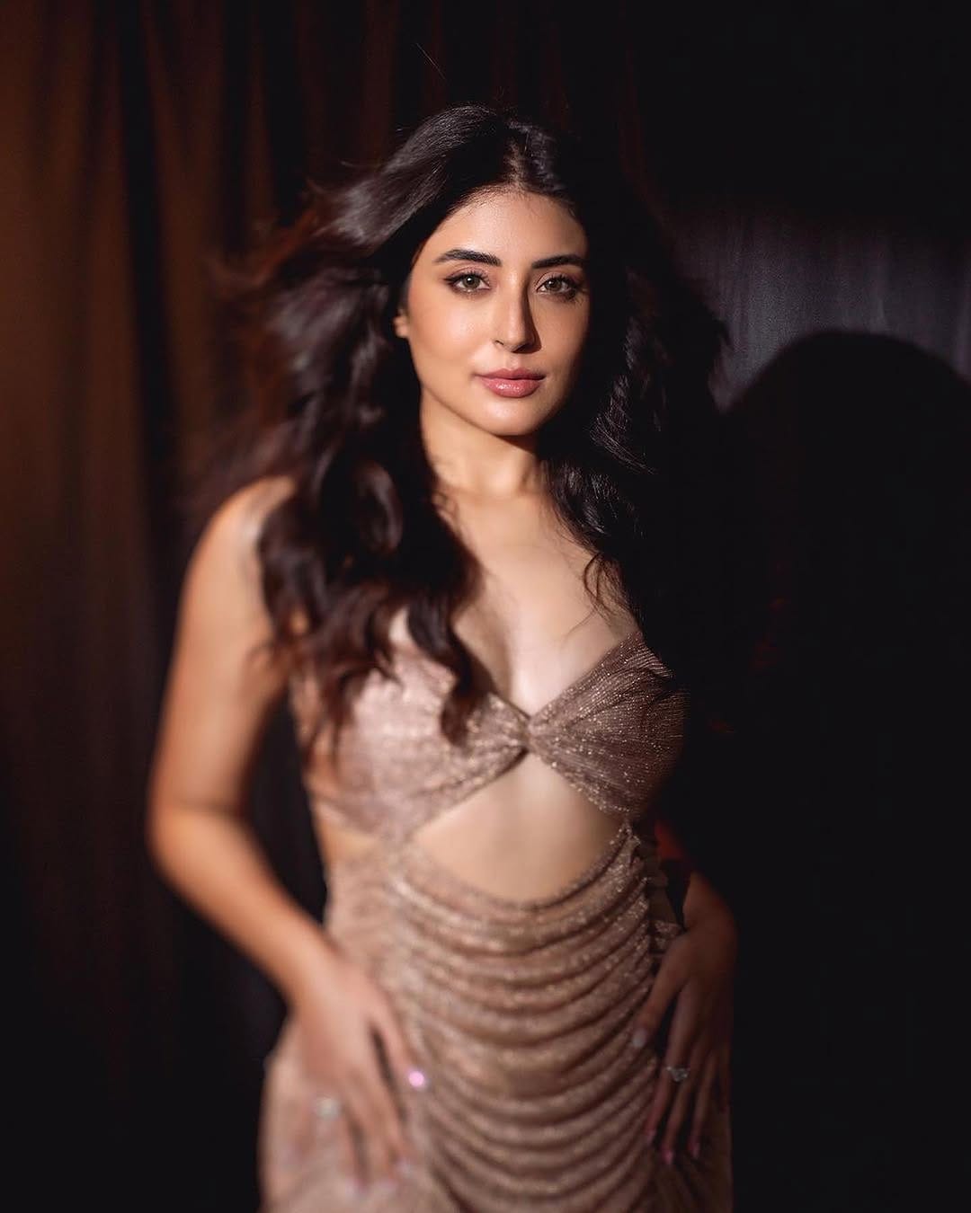 Post 10 by Akanksha Makeup Artist on Instagram (carousel)