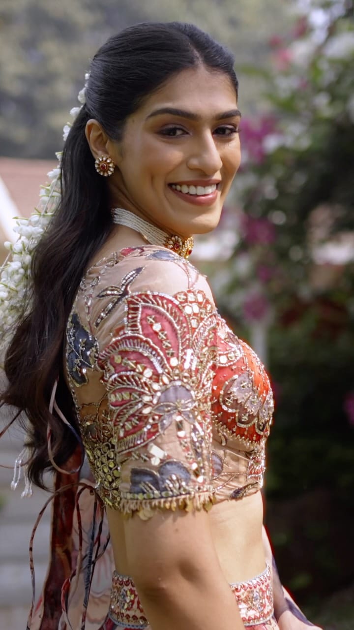 Post 2 by Akanksha Makeup Artist on Instagram (video)
