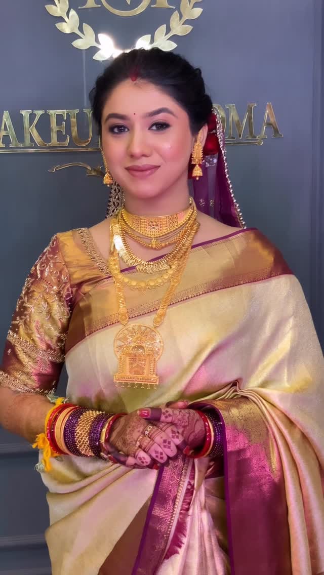 Post 8 by Bhubaneswarmakeupartist||makeupbysoma on Instagram (video)