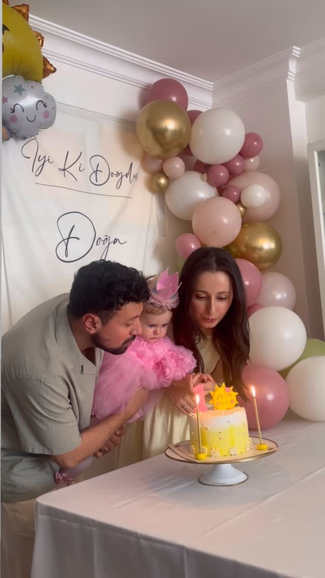 Post 6 by Büşra Nur Sarısoy Bakırhan✨ on Instagram (video)