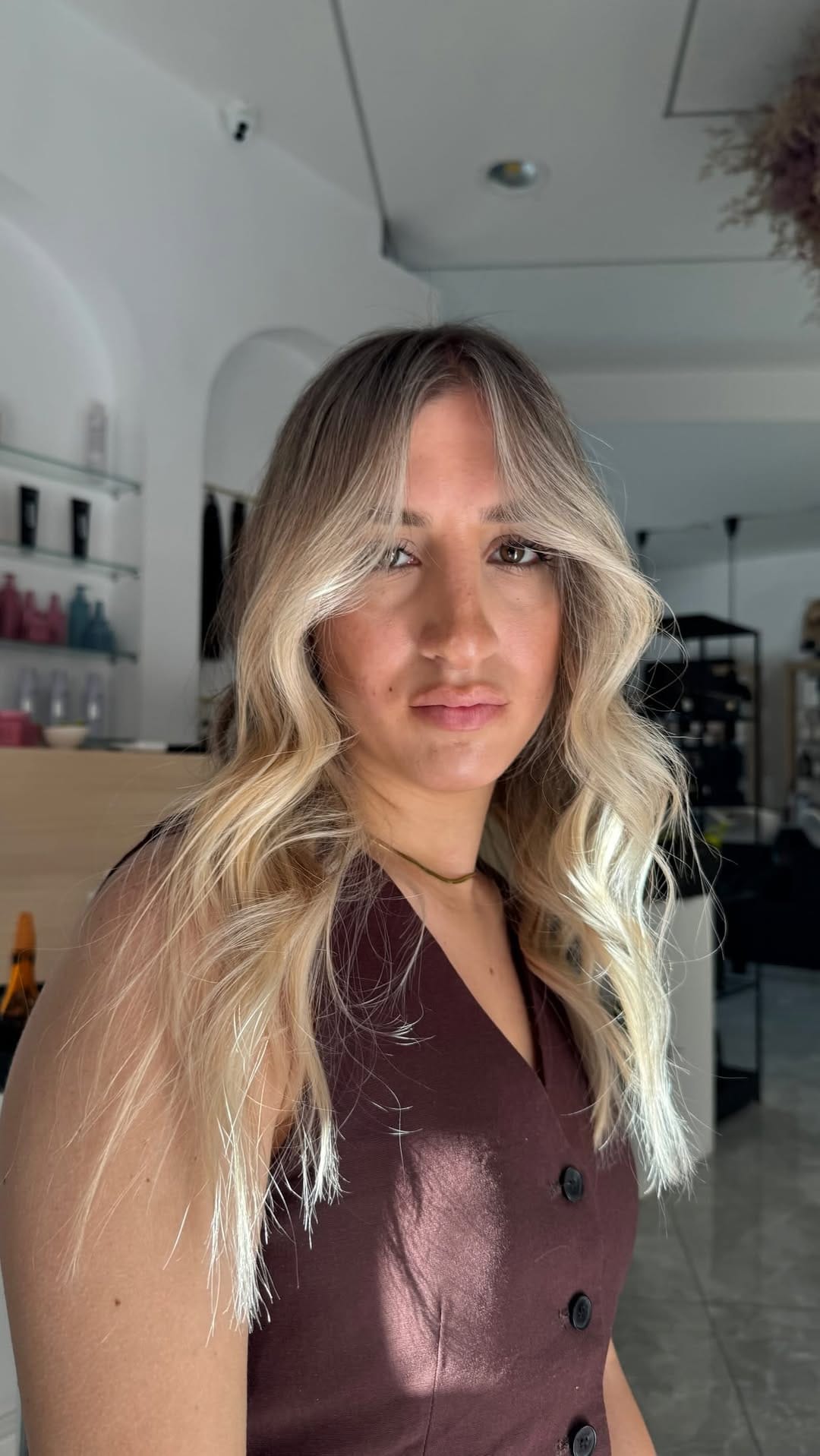 Post 4 by KUT PARRUCCHIERI on Instagram (video)