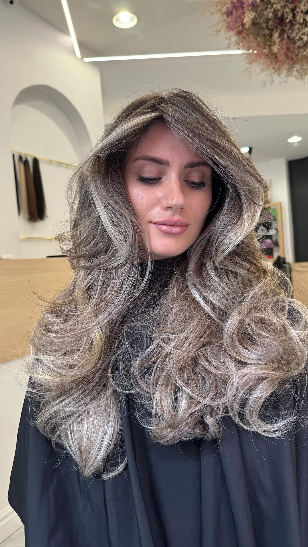 Post 9 by KUT PARRUCCHIERI on Instagram (video)
