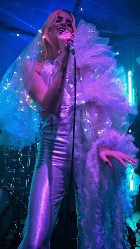 Post 8 by Kyla la Grange on Instagram (video)
