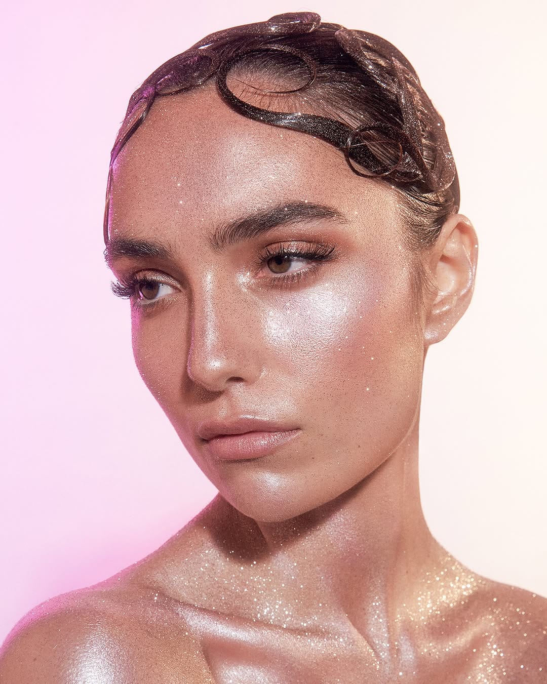 Post 4 by QSTUDIO MAKEUP-RP on Instagram (carousel)