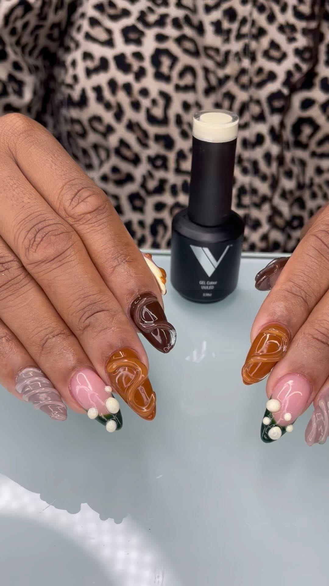 Post 2 by Cheyenne💖Nail Artist🎨 on Instagram (video)