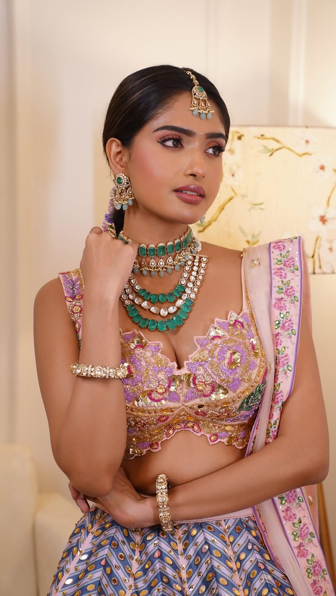 Post 6 by Sanchi Agarwal on Instagram (video)
