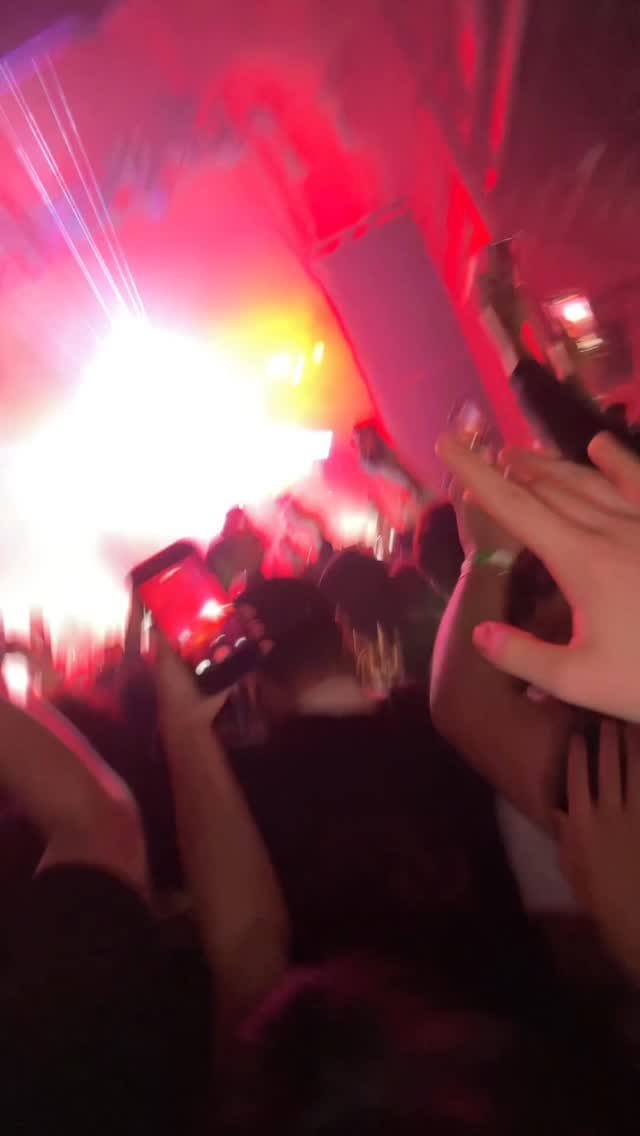 Post 6 by Glez on Instagram (video)