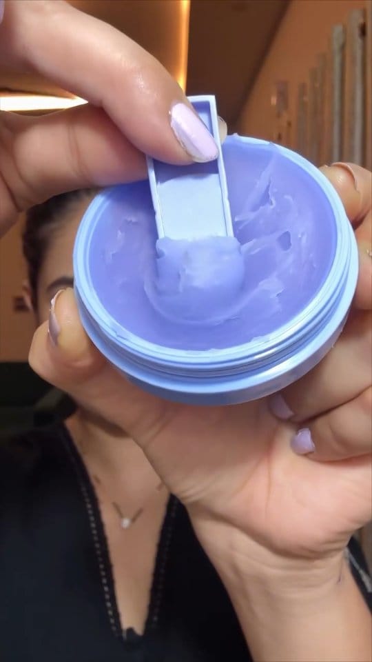 Post 10 by Milani Cosmetics India on Instagram (video)
