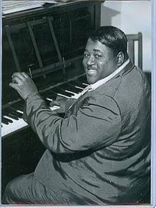Post 1 by Historical Fat People on Instagram (carousel)