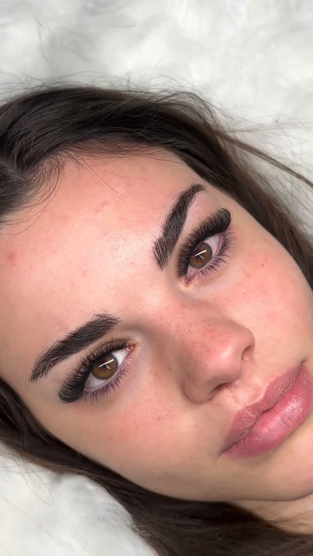 Post 9 by LA BO$$ DELLE UNGHIE💅🏽 on Instagram (video)
