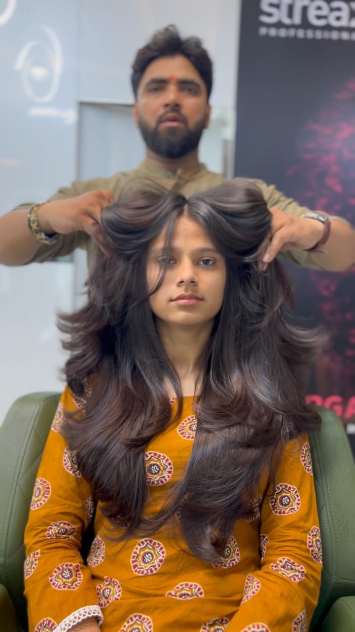 Post 2 by Vishnu Singh on Instagram (video)