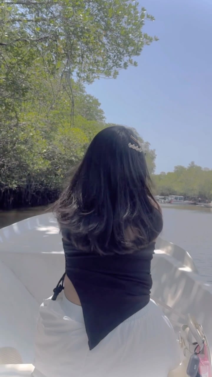Post 8 by Dwi Eka S. on Instagram (video)