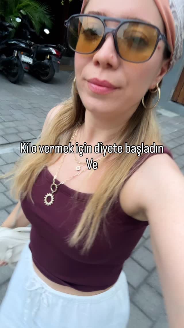Post 3 by Diyetisyen Safiye Aslanoğlu on Instagram (video)