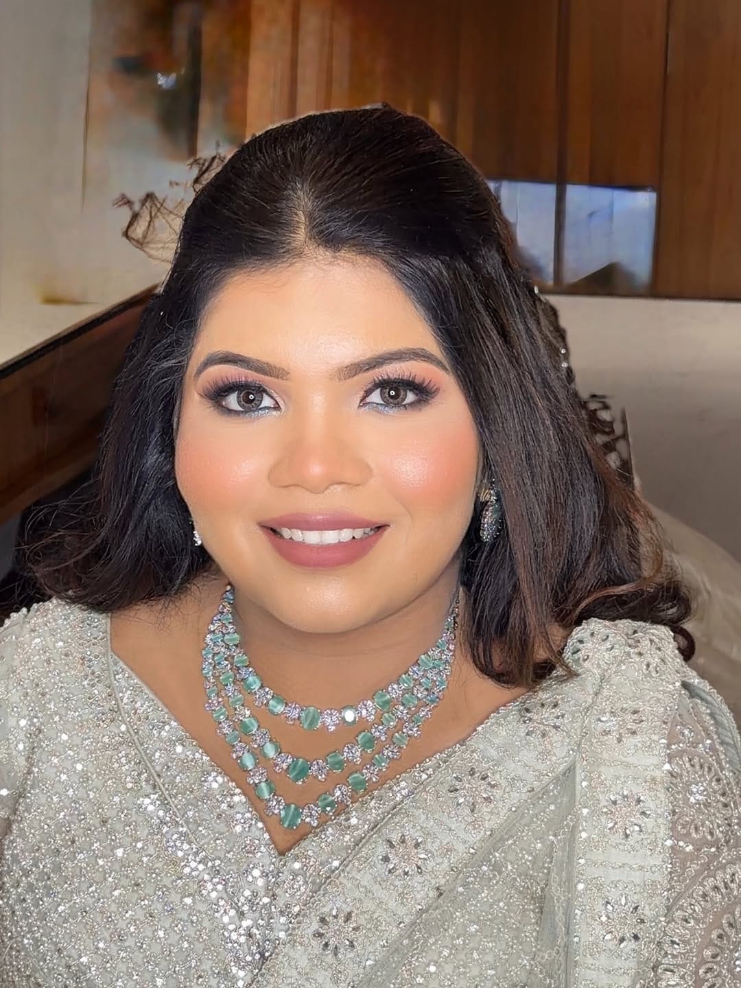 Post 7 by Rishika Rathod || makeup Artist Raipur on Instagram (carousel)