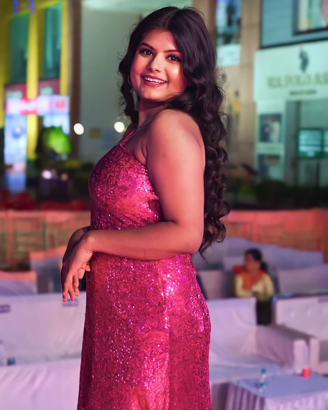 Post 10 by Kumari Kritika on Instagram (carousel)