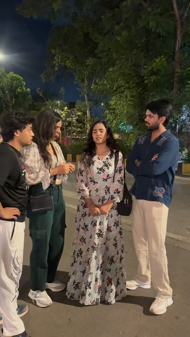 Post 1 by Dimple soni on Instagram (video)