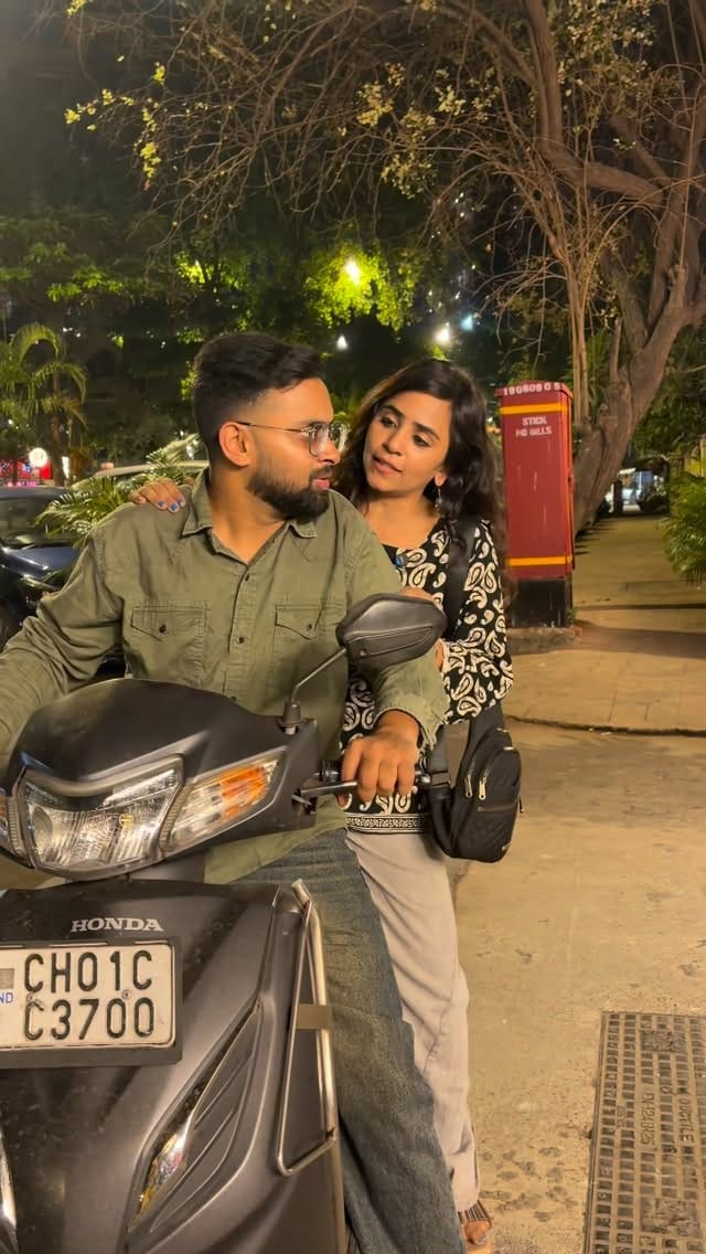 Post 10 by Dimple soni on Instagram (video)