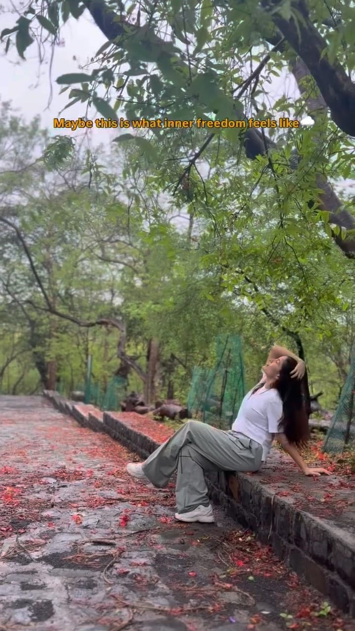 Post 3 by Swati Negi on Instagram (video)