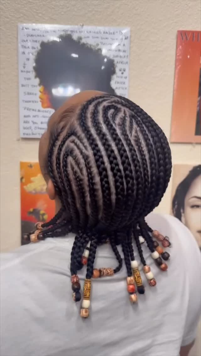 Post 6 by Natural Hair Salon on Instagram (video)