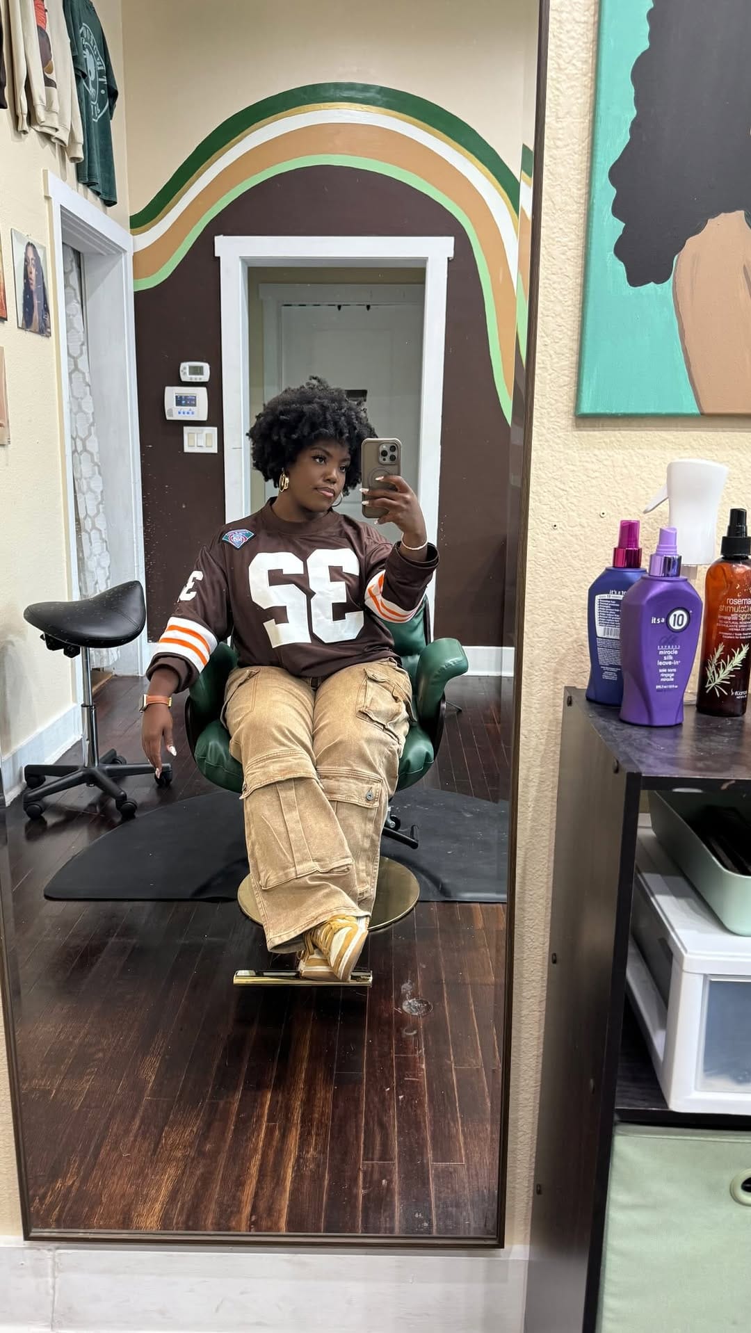 Post 1 by Natural Hair Salon on Instagram (video)