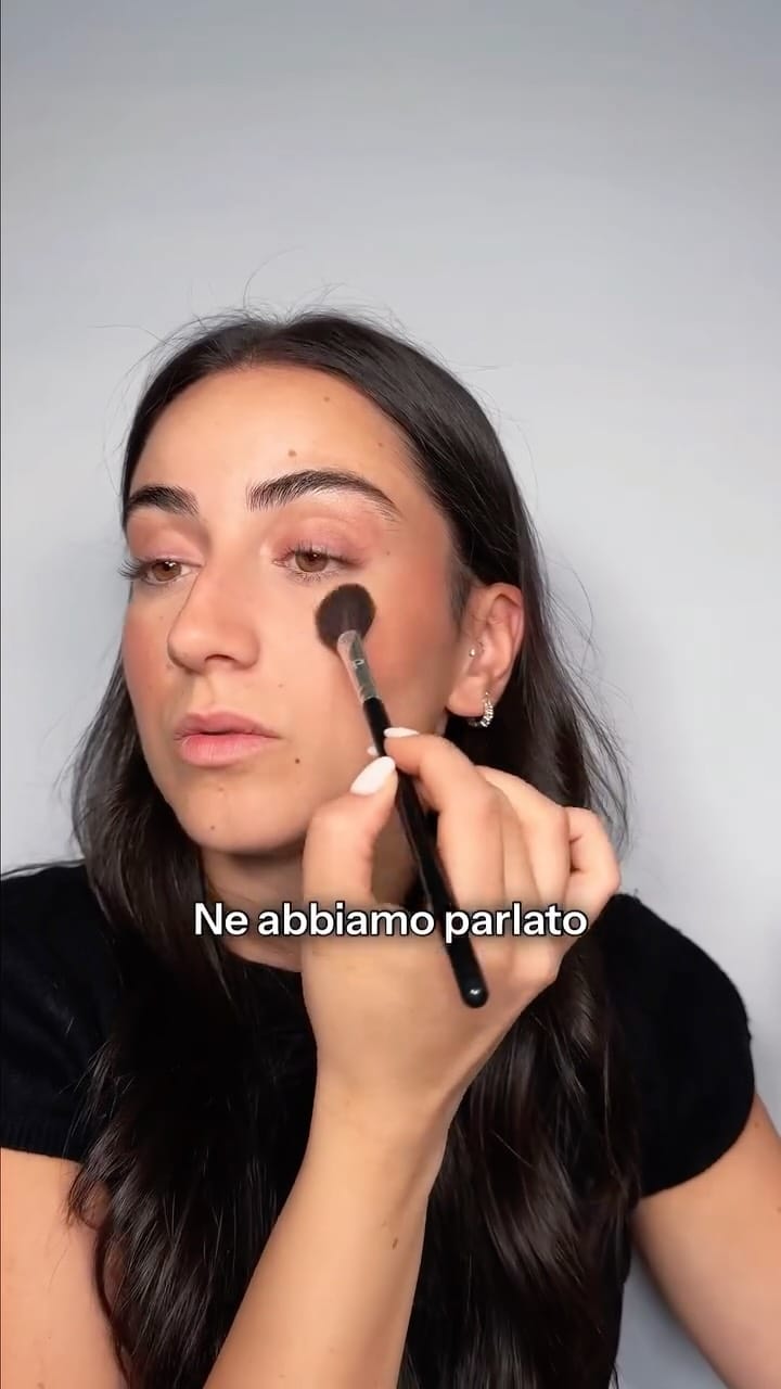Post 4 by Federica Passione - Truccatrice Torino on Instagram (video)