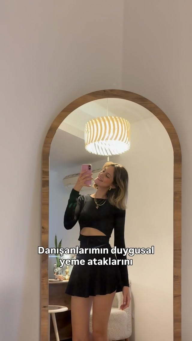 Post 10 by Diyetisyen Deniz Karakuş on Instagram (video)