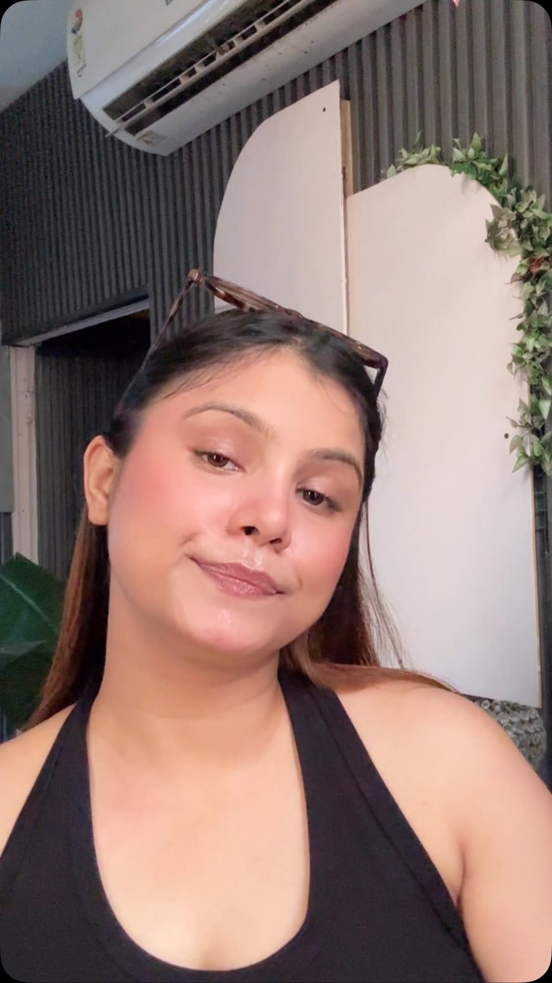 Post 2 by Aishwarrya Tyagi | Makeup Artist on Instagram (video)