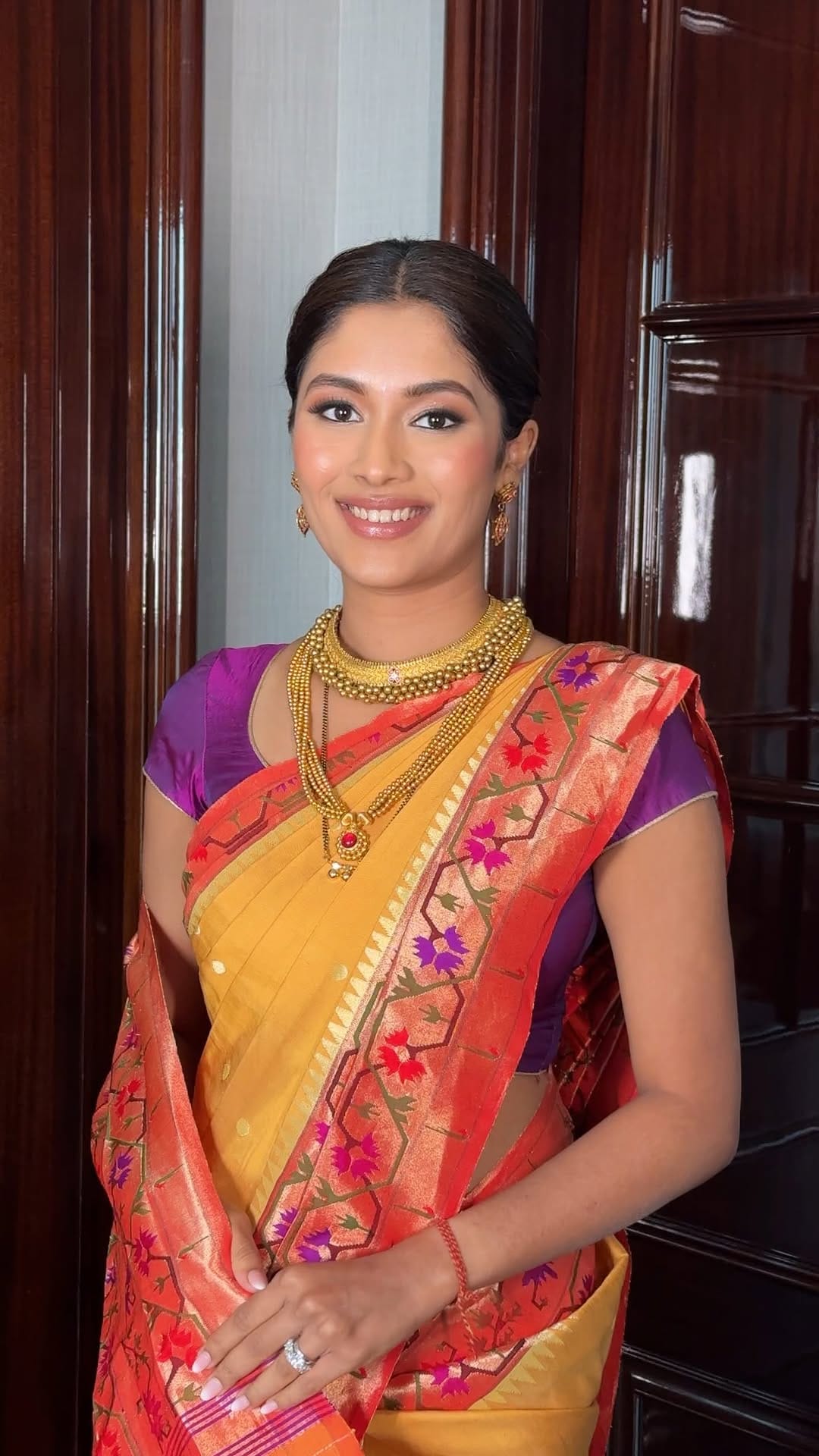 Post 3 by Aayushi Chhajed | Makeup Artist | Hairstylist | Pune on Instagram (video)