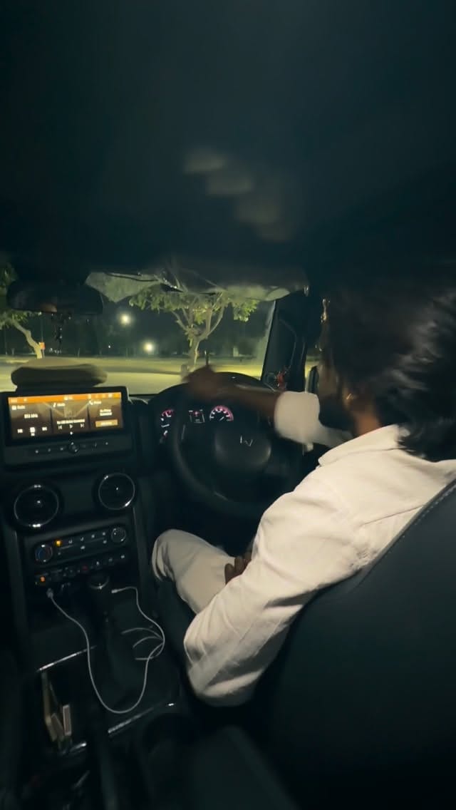 Post 6 by Pravesh on Instagram (video)