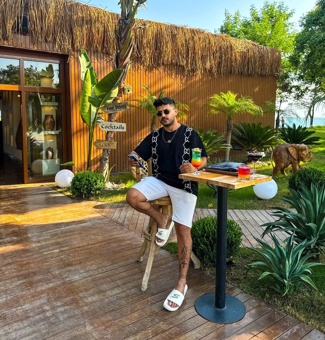 Post 6 by Cemil Şahutoğlu on Instagram (carousel)