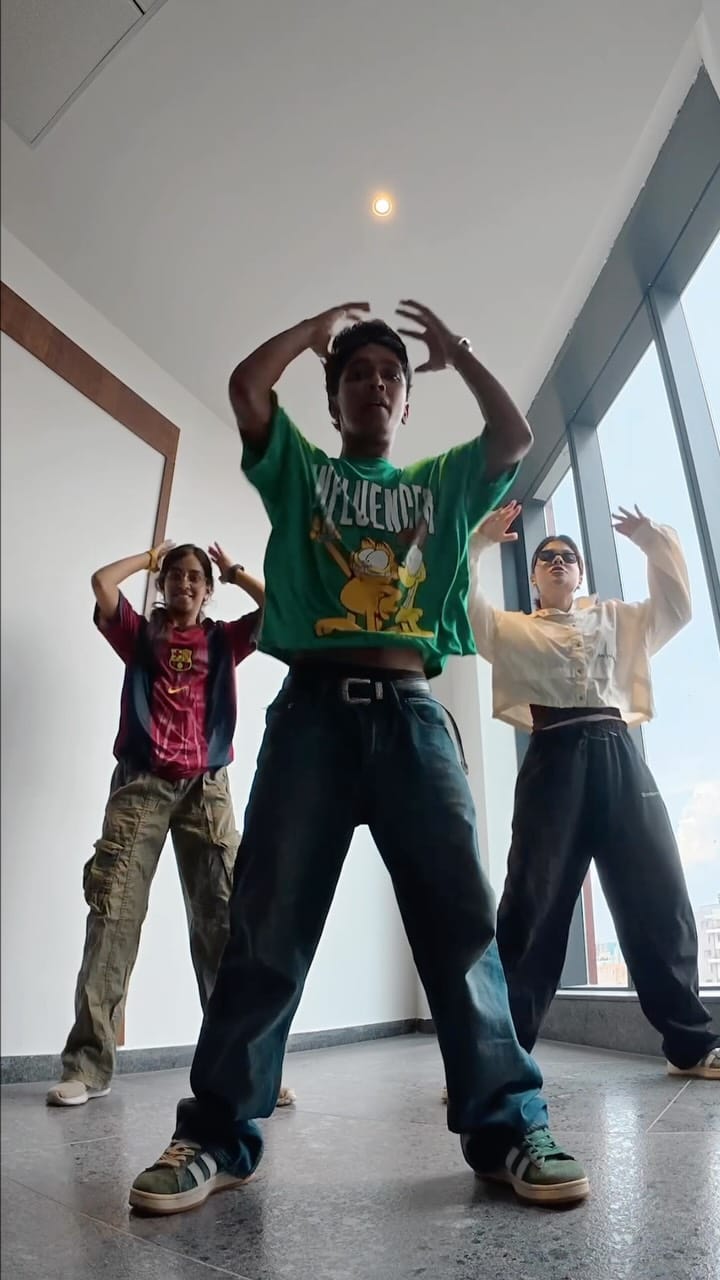 Post 10 by 𝖘   𝖎   𝖉 on Instagram (video)