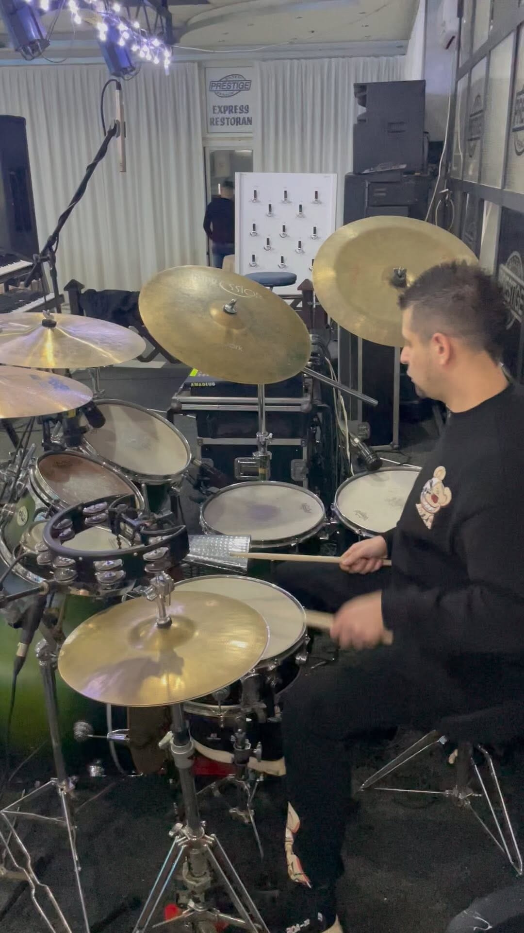 Post 7 by 🥁 Igor Jeremic 🥁 on Instagram (video)