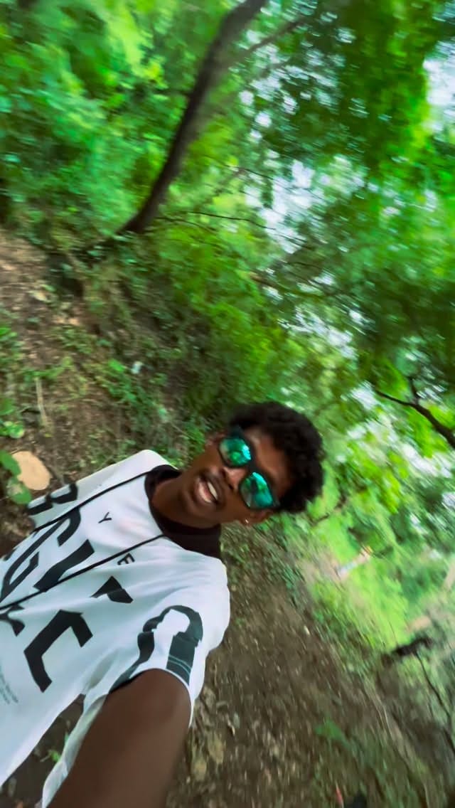Post 4 by Amit Lx Lohra on Instagram (video)
