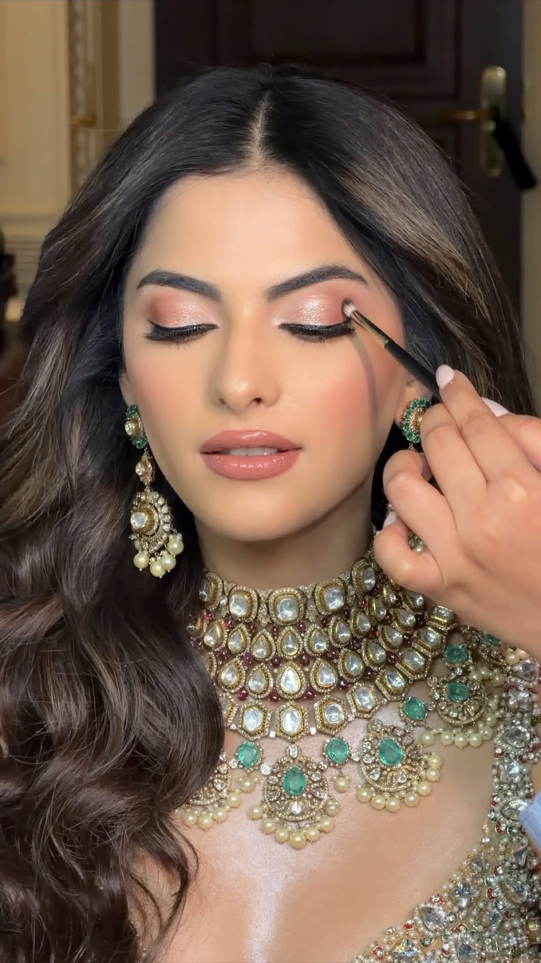 Post 3 by Anshika Rauthan | Makeup Artist on Instagram (video)