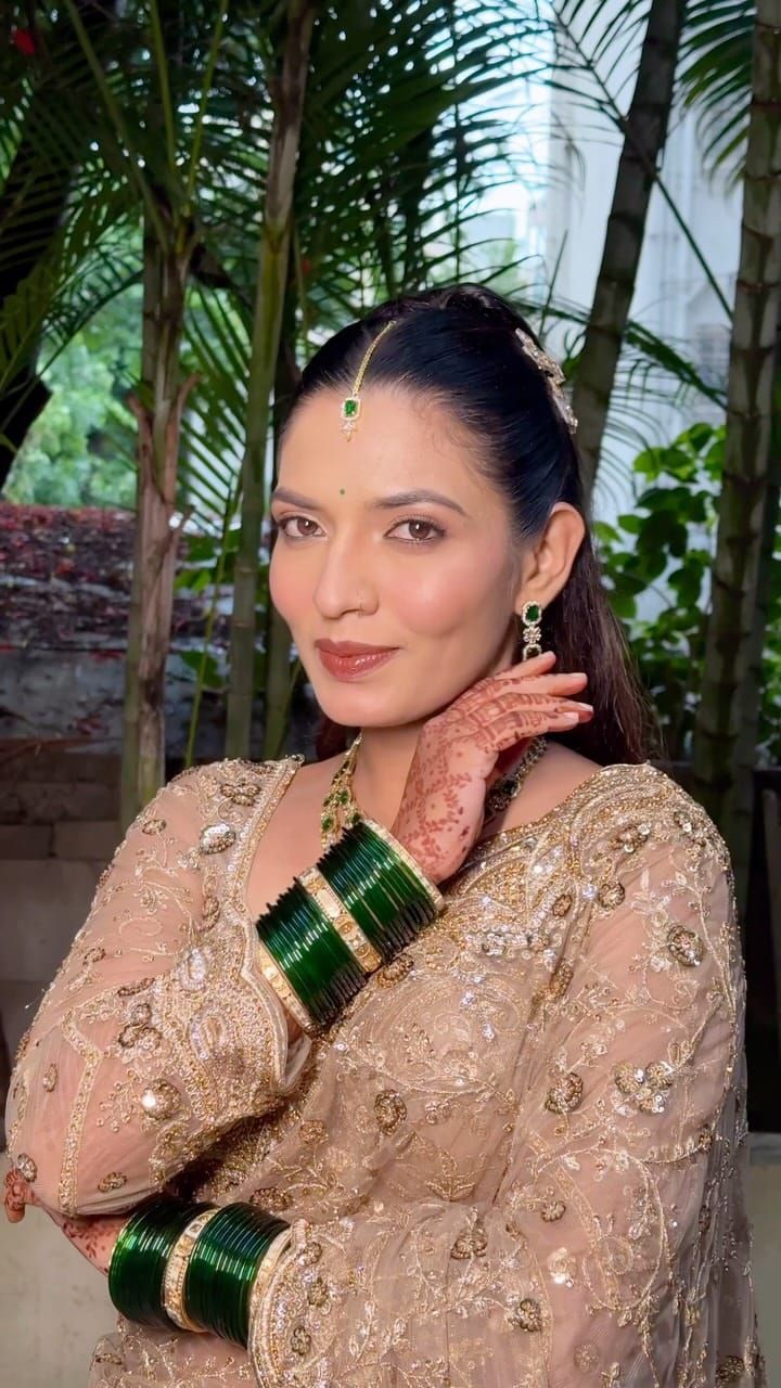 Post 4 by SHAMAL RAUT | Pune makeup artist 🧿 on Instagram (video)