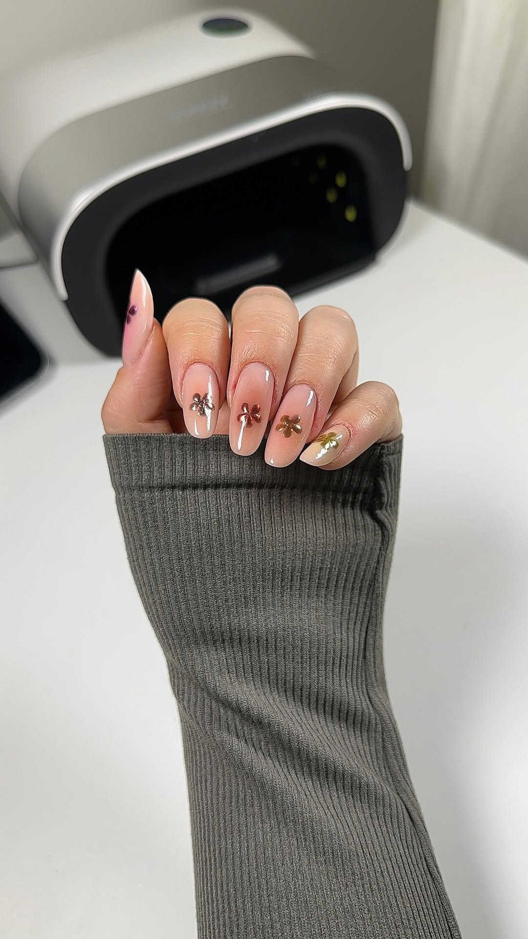 Post 10 by Micaela 💅🏼 on Instagram (video)