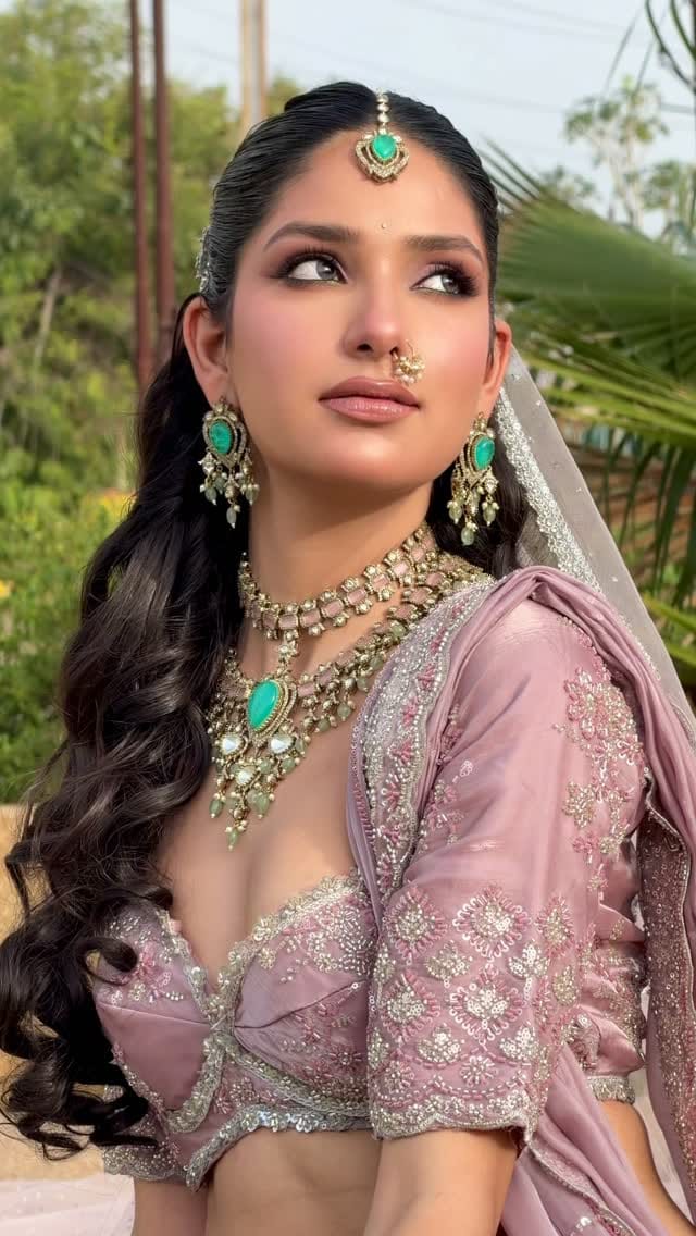 Post 2 by Esha Sharma Makeup on Instagram (video)