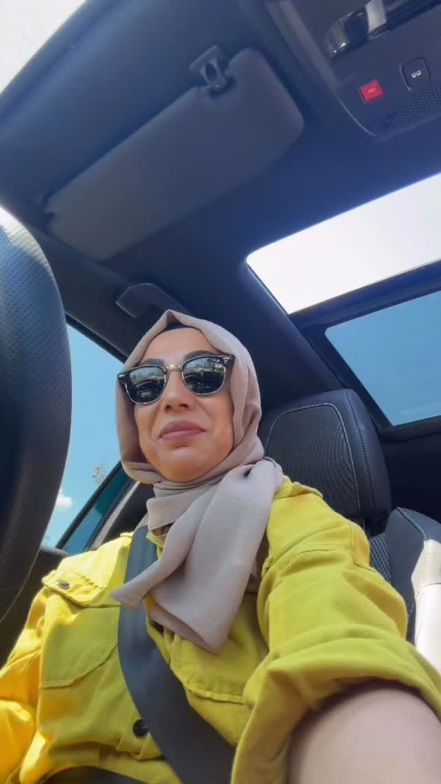 Post 5 by Medine Inci on Instagram (video)