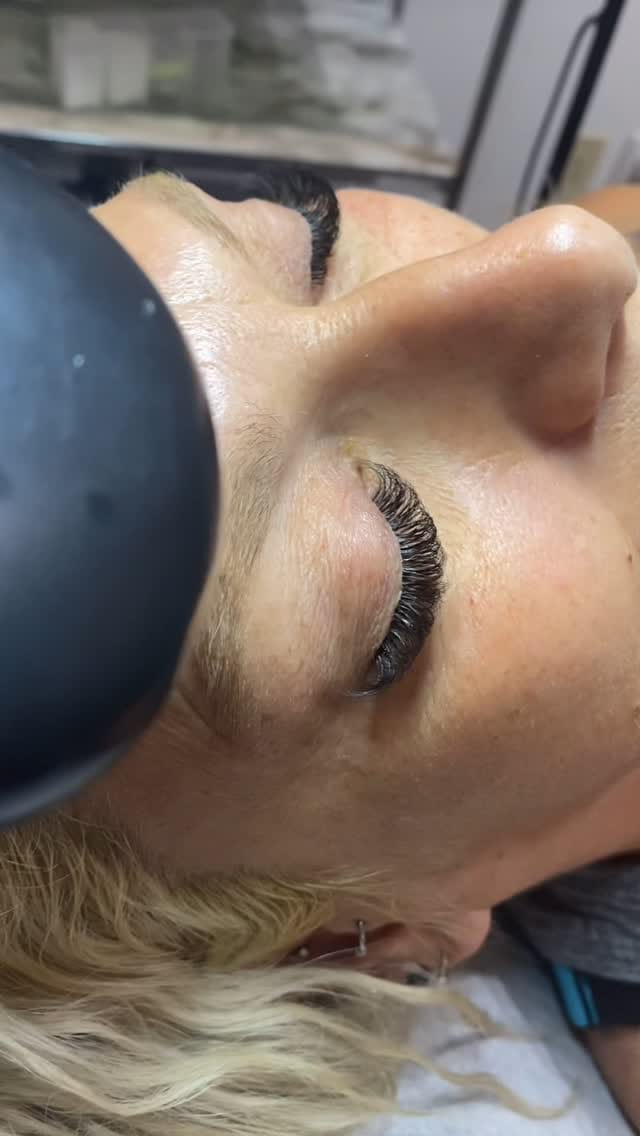 Post 8 by Lash Extensions, Lash Training, Lash Supplies on Instagram (video)