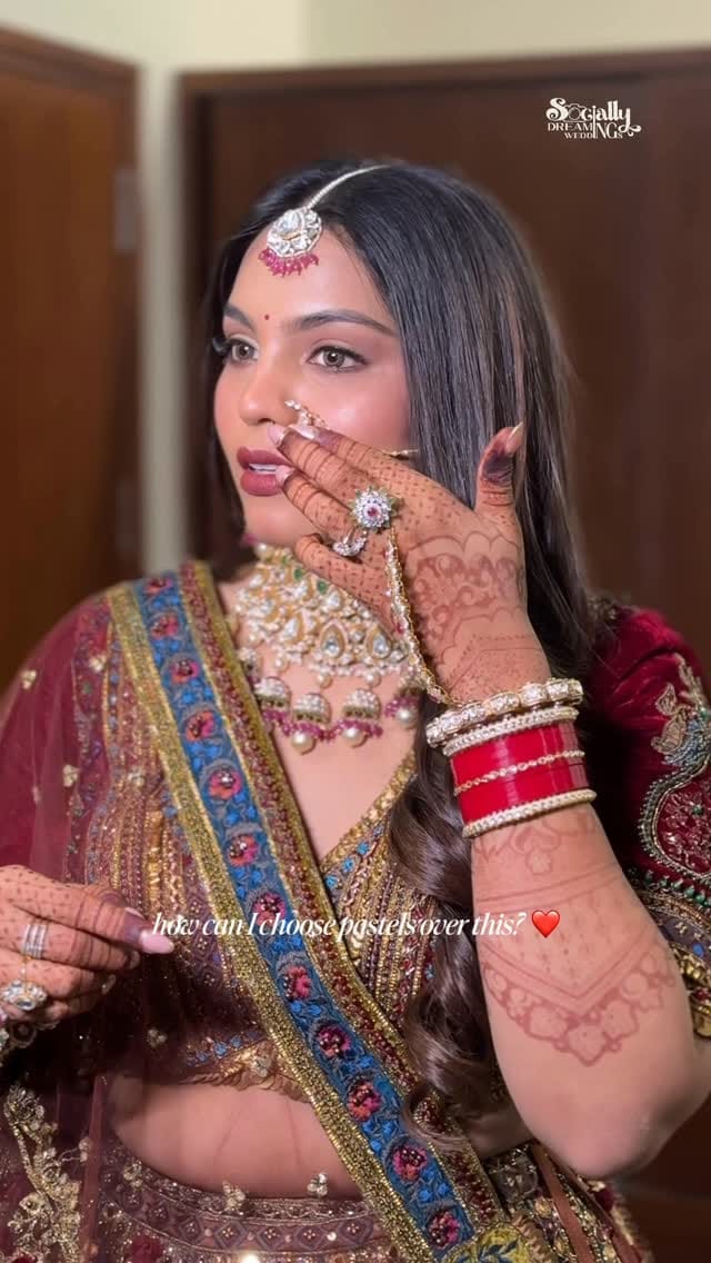 Post 8 by Nidhhi Kaushal on Instagram (video)
