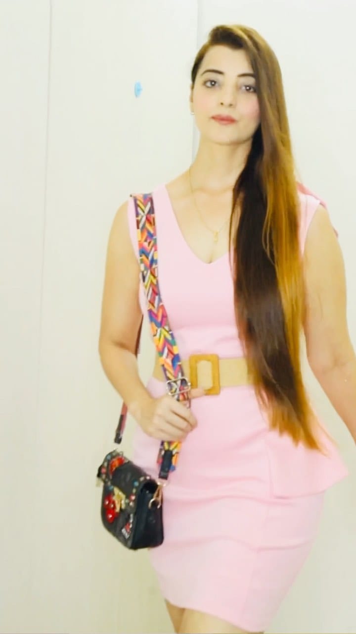 Post 1 by Monica Rajiv Solanki on Instagram (video)
