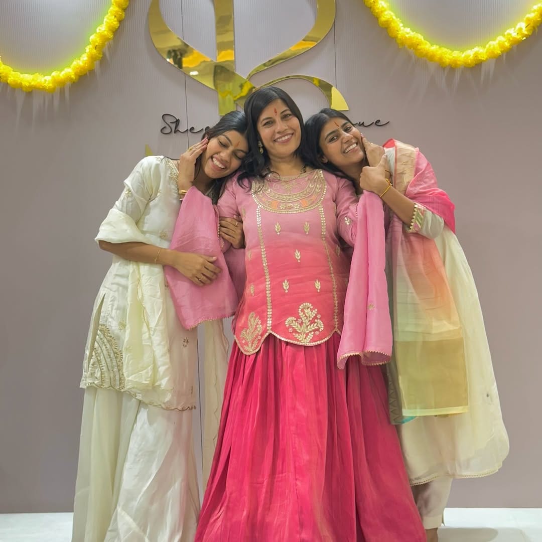 Post 10 by Sheetal Biyani | Choreographer on Instagram (carousel)