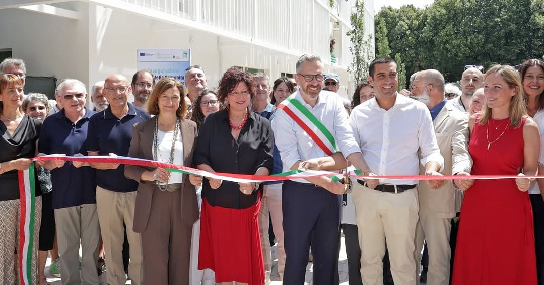 Post 7 by Azienda  USL Bologna on Instagram (carousel)
